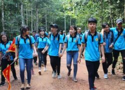 Trung cấp du lịch online từ xa