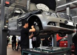 Học Trung cấp Công nghệ ô tô